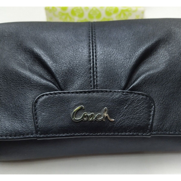 Coach Ashley Black Leather Credit Card Large Wristlet - Evening Clutch - Picture 3 of 15